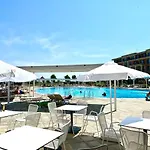 Sea View On The Sunny * سفيتي فلاس