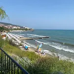 Sea View On The Sunny سفيتي فلاس
