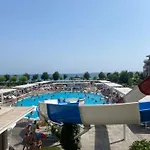 Sea View On The Sunny شقة سفيتي فلاس